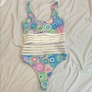 FreedomRavewear Retro Bloom Set Top & Bottom Rave Outfit